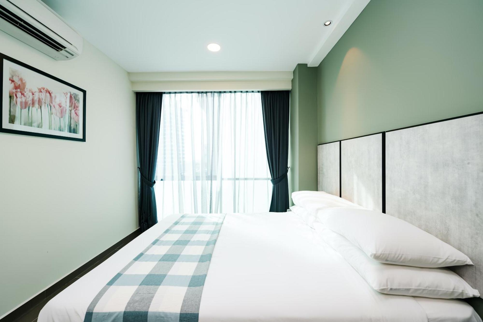 Hotel Chill 3*